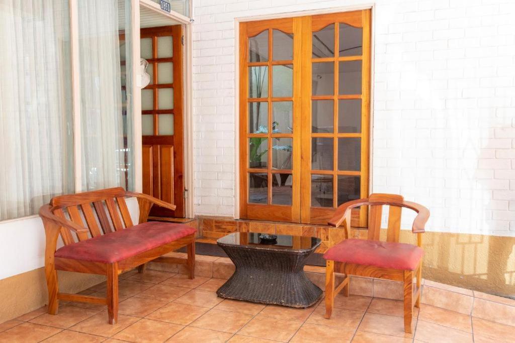 Sura Bed And Breakfast San José Esterno foto