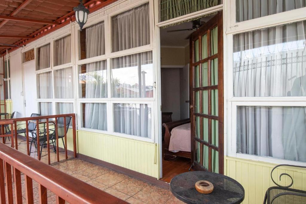 Sura Bed And Breakfast San José Esterno foto